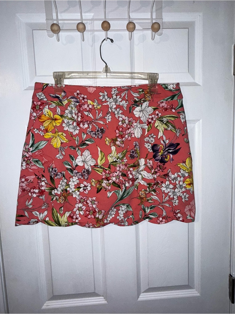 Women’s pink Floral Coral A-Line Scalloped golf skort petite large